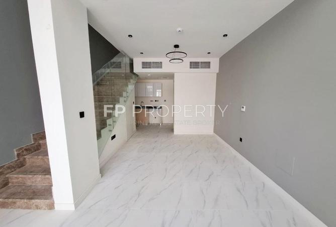 77791789 - Property Main Image