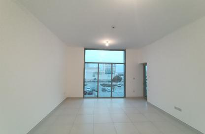 Apartment - 2 Bedrooms - 3 Bathrooms for rent in Rabdan Building - Motor City - Dubai