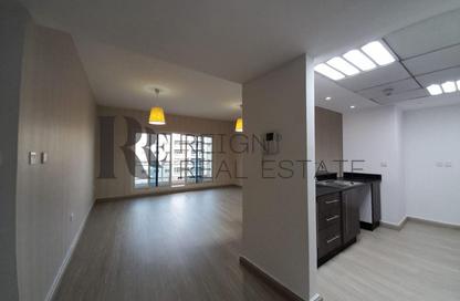 Apartment - 1 Bedroom - 2 Bathrooms for rent in Tower 40 - Al Reef Downtown - Al Reef - Abu Dhabi Apartment - 1 Bedroom - 2 Bathrooms for rent in Tower 40 - Al Reef Downtown - Al Reef - Abu Dhabi
