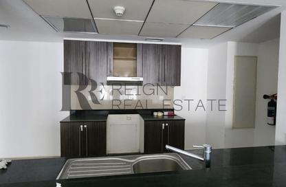 Apartment - 1 Bedroom - 2 Bathrooms for rent in Tower 40 - Al Reef Downtown - Al Reef - Abu Dhabi Apartment - 1 Bedroom - 2 Bathrooms for rent in Tower 40 - Al Reef Downtown - Al Reef - Abu Dhabi