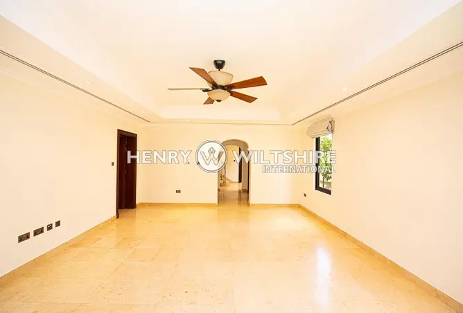 128812988 - Property Image 2