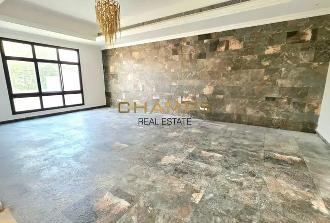 165034476 - Property Image 3