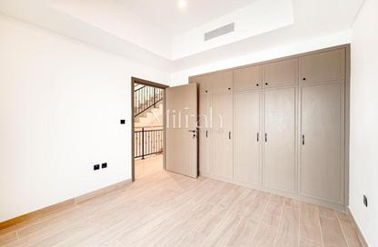 Townhouse - 5 - 6 for rent in Santorini - Damac Lagoons - Dubai