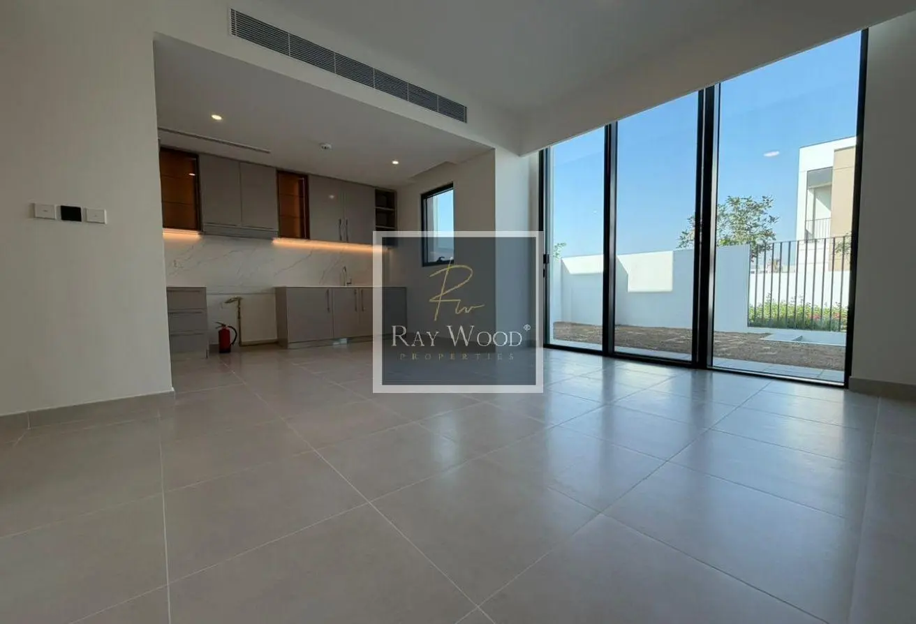 104685824 - Property Main Image