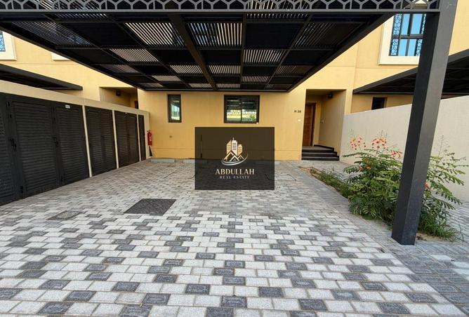 72304989 - Property Main Image