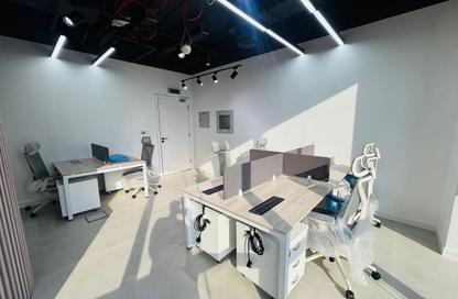 Office Space - Studio - 1 for sale in Park Lane Tower - Business Bay - Dubai