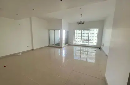 Apartment - 2 Bedrooms - 3 Bathrooms for rent in Al Majaz 1 - Al Majaz - Sharjah