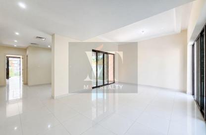 Townhouse - 4 - 5 for rent in Silver Springs 3 - Silver Springs - Damac Hills - Dubai Townhouse - 4 - 5 for rent in Silver Springs 3 - Silver Springs - Damac Hills - Dubai