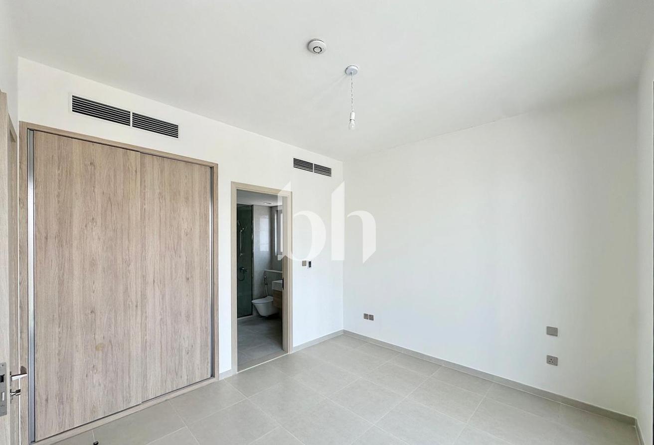 Landscaped | Private Pool | Park Backing photo 7