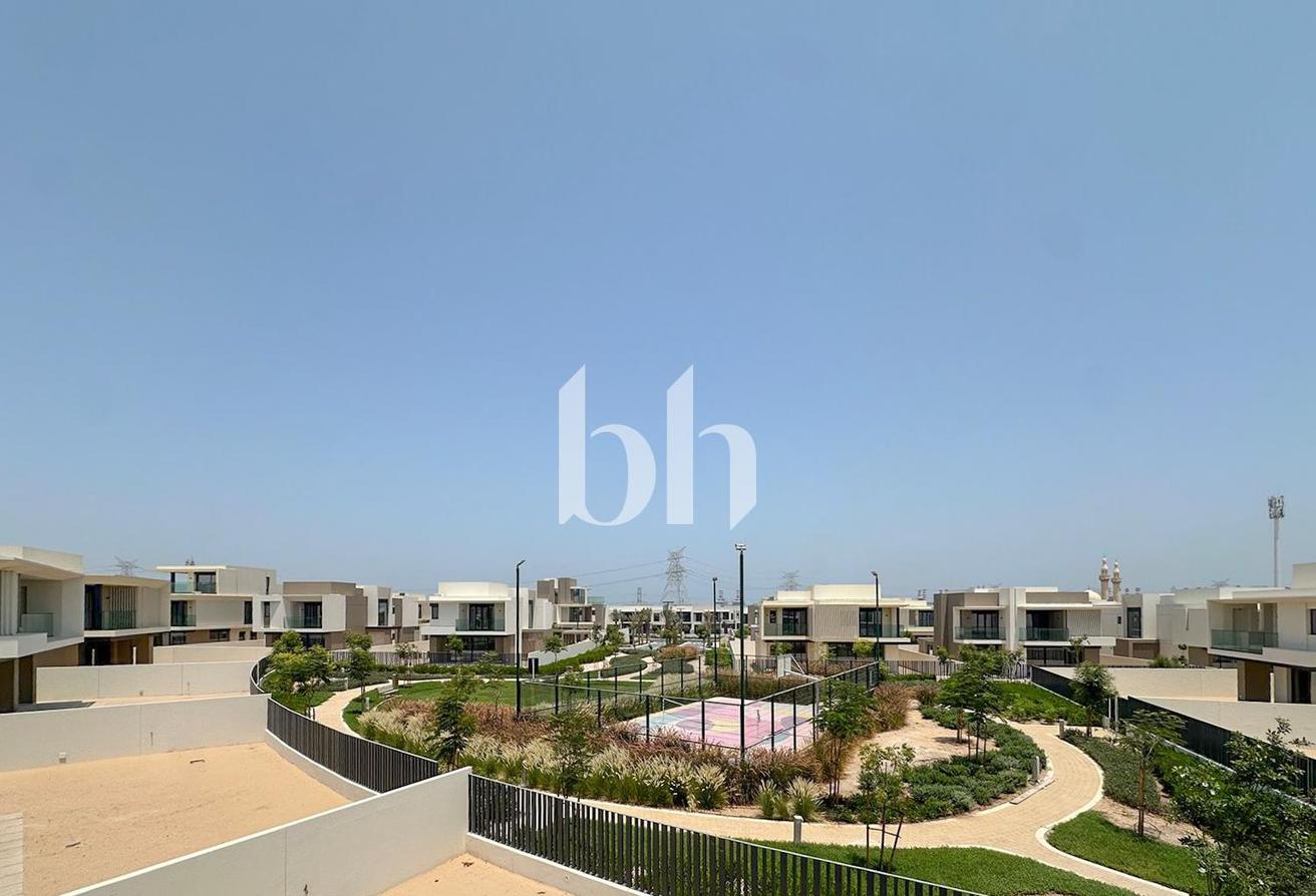 Landscaped | Private Pool | Park Backing photo 13
