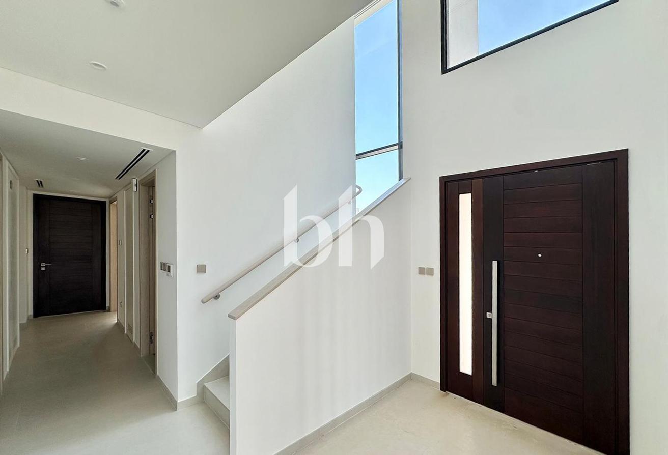 Landscaped | Private Pool | Park Backing photo 6