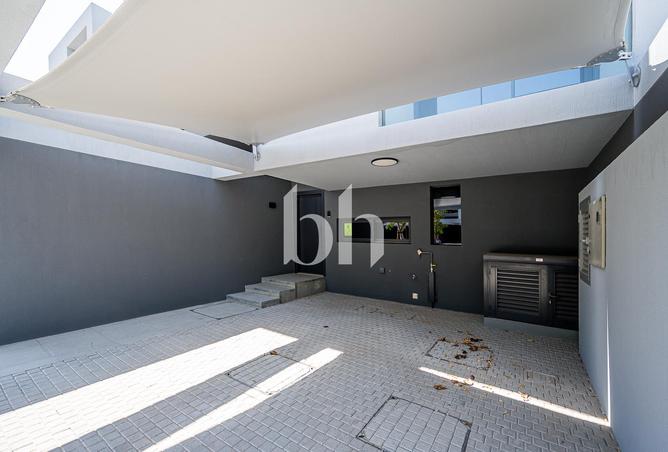 128352136 - Property Image 2