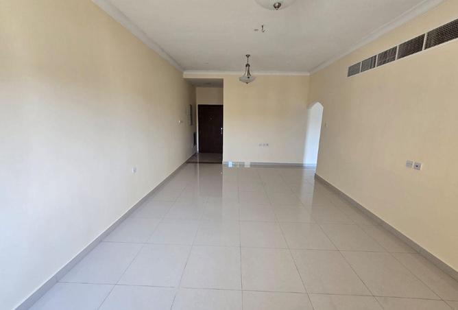 72320211 - Property Image 2