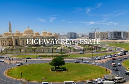 Apartment - 1 Bedroom - 2 Bathrooms for rent in Muwaileh 29 Building - Muwaileh - Sharjah