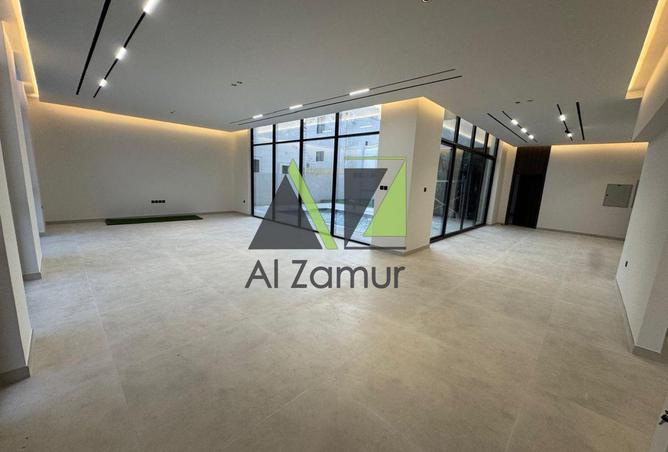 135604433 - Property Main Image