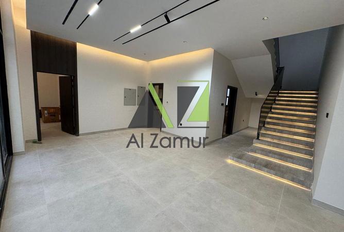 135604433 - Property Image 2