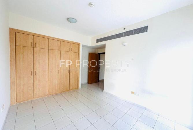 122002410 - Property Image 2