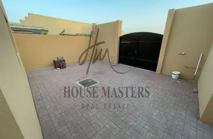 فيلا - 4 غرف نوم - 4 حمامات للايجار في الصبخة - ضاحية الرقة - الشارقة