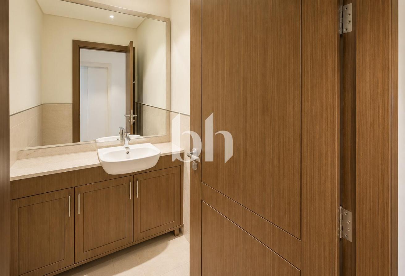 Single Row | Water View | Maids Room photo 28