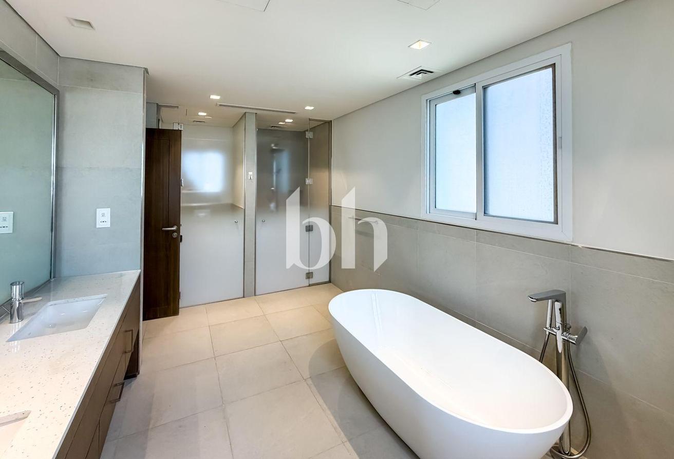 Single Row | Water View | Maids Room photo 19