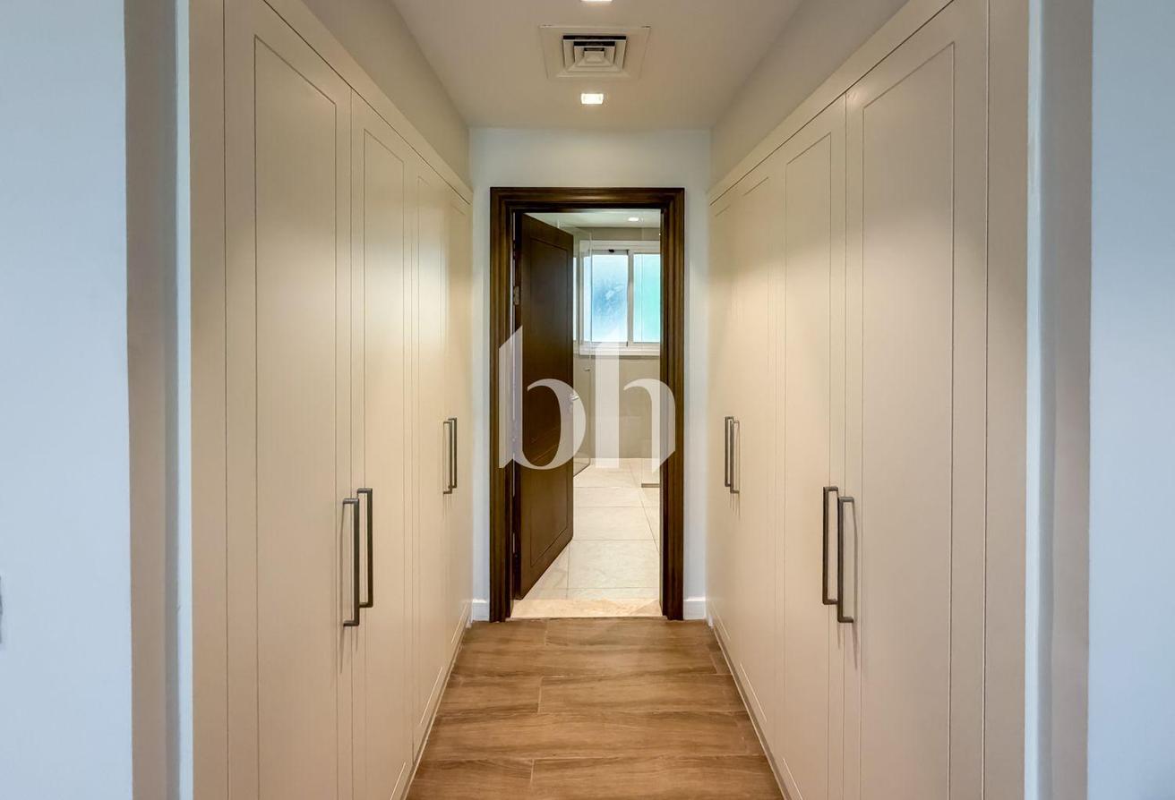 Single Row | Water View | Maids Room photo 20