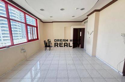 Apartment - 2 Bedrooms - 3 Bathrooms for rent in Tiger 2 Building - Al Taawun Street - Al Taawun - Sharjah