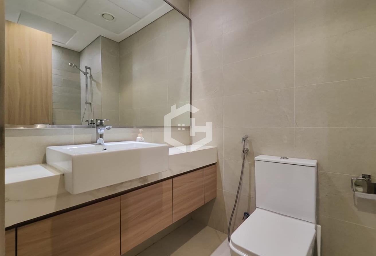 Skyline View | Prime Location | Fully Furnished photo 14