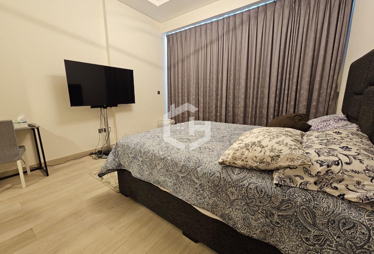 Skyline View | Prime Location | Fully Furnished photo 8