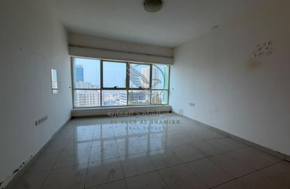 Apartment - 2 - 3 for rent in Al Khan Corniche - Al Khan - Sharjah Apartment - 2 - 3 for rent in Al Khan Corniche - Al Khan - Sharjah