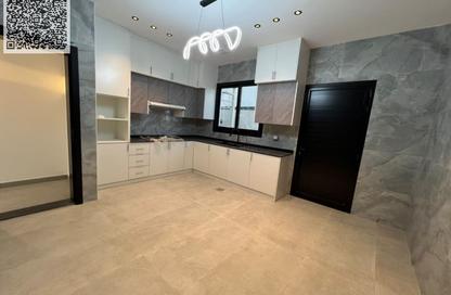 Villa - 5 - 6 for rent in Al Zaheya Gardens - Al Zahya - Ajman