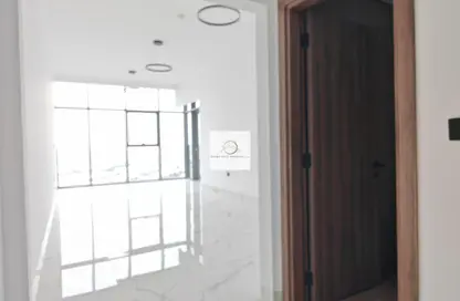 Apartment - 2 Bedrooms - 3 Bathrooms for sale in Royal Regency - Business Bay - Dubai