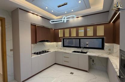 Villa - 5 - 7 for sale in Kabbali Hills - Al Helio 2 - Al Helio - Ajman Villa - 5 - 7 for sale in Kabbali Hills - Al Helio 2 - Al Helio - Ajman
