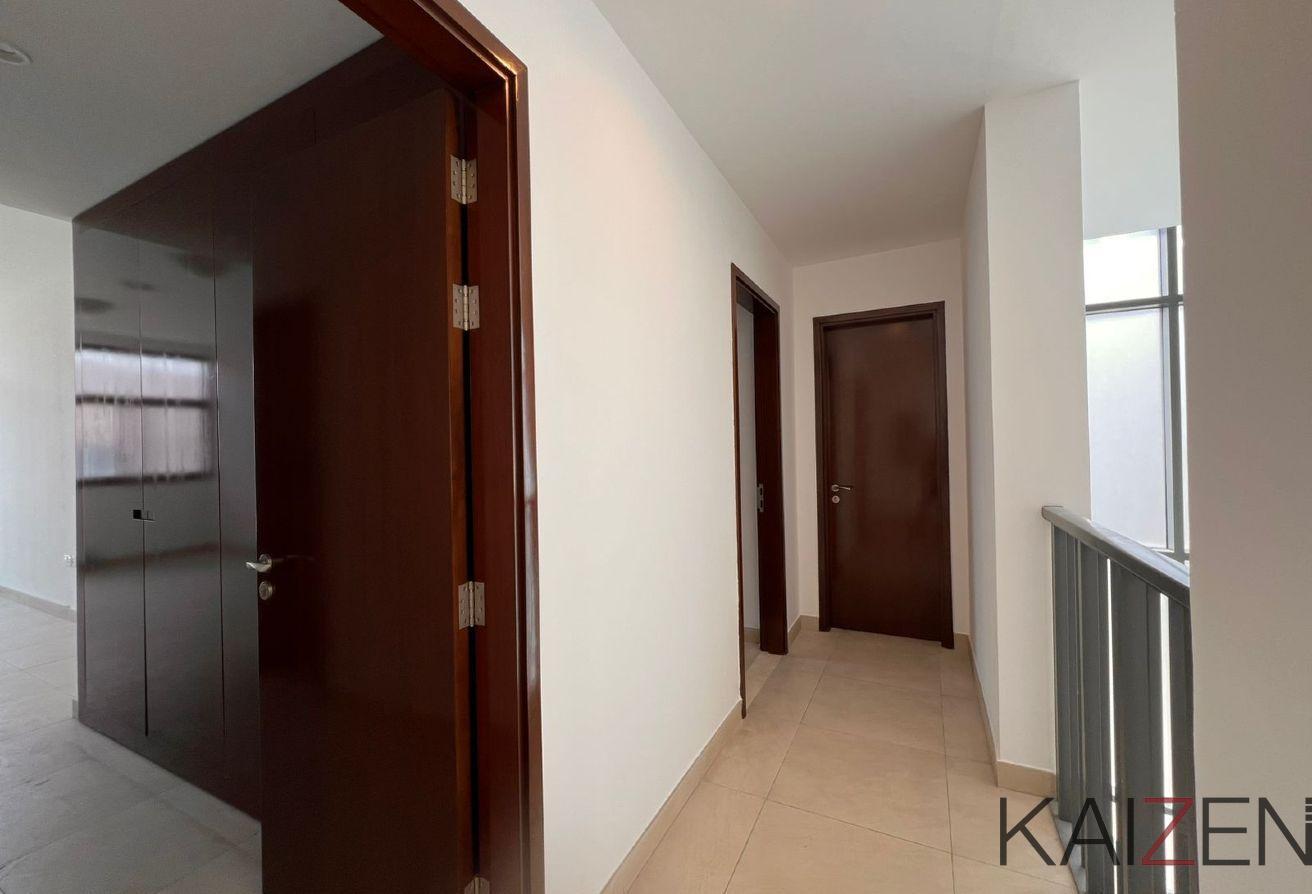 Premium 5BHK Villa | Maids Room | Prime Location photo 10