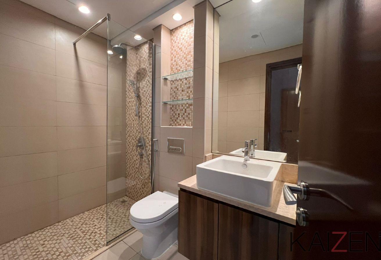 Premium 5BHK Villa | Maids Room | Prime Location photo 12