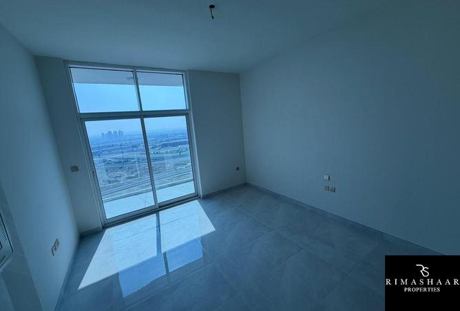 16301125 - Property Image 3