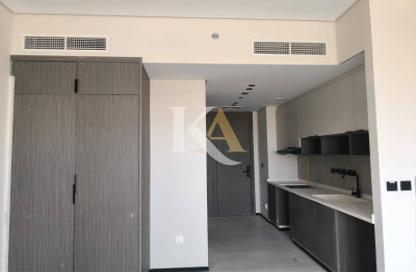Apartment - Studio - 1 Bathroom for rent in Emerald Vision Tower - District 1 - Jumeirah Village Triangle - Dubai Apartment - Studio - 1 Bathroom for rent in Emerald Vision Tower - District 1 - Jumeirah Village Triangle - Dubai