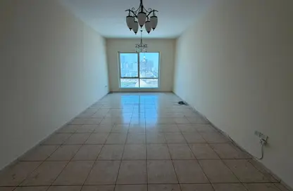 Apartment - 2 Bedrooms - 2 Bathrooms for rent in Manazil Tower 5 - Al Taawun Street - Al Taawun - Sharjah