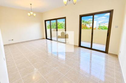 Apartment - 2 - 2 for rent in The Gardens Building 129 - The Gardens Buildings - The Gardens - Dubai