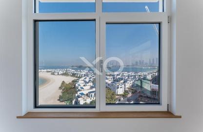 Apartment - 3 Bedrooms - 4 Bathrooms for rent in Al Haseer - Shoreline Apartments - Palm Jumeirah - Dubai
