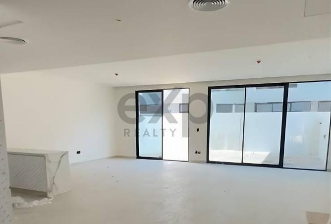 60541289 - صورة العقار 2