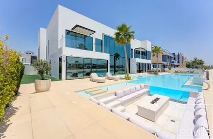 Villa - 6 Bedrooms - 7 Bathrooms for rent in Signature Villas Frond F - Signature Villas - Palm Jumeirah - Dubai