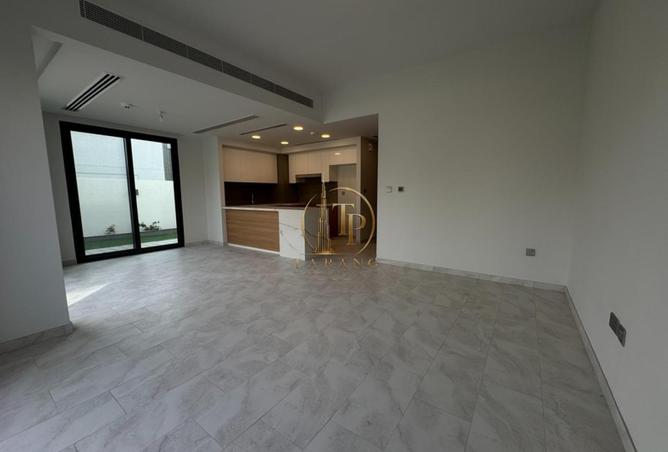 114612836 - Property Image 2