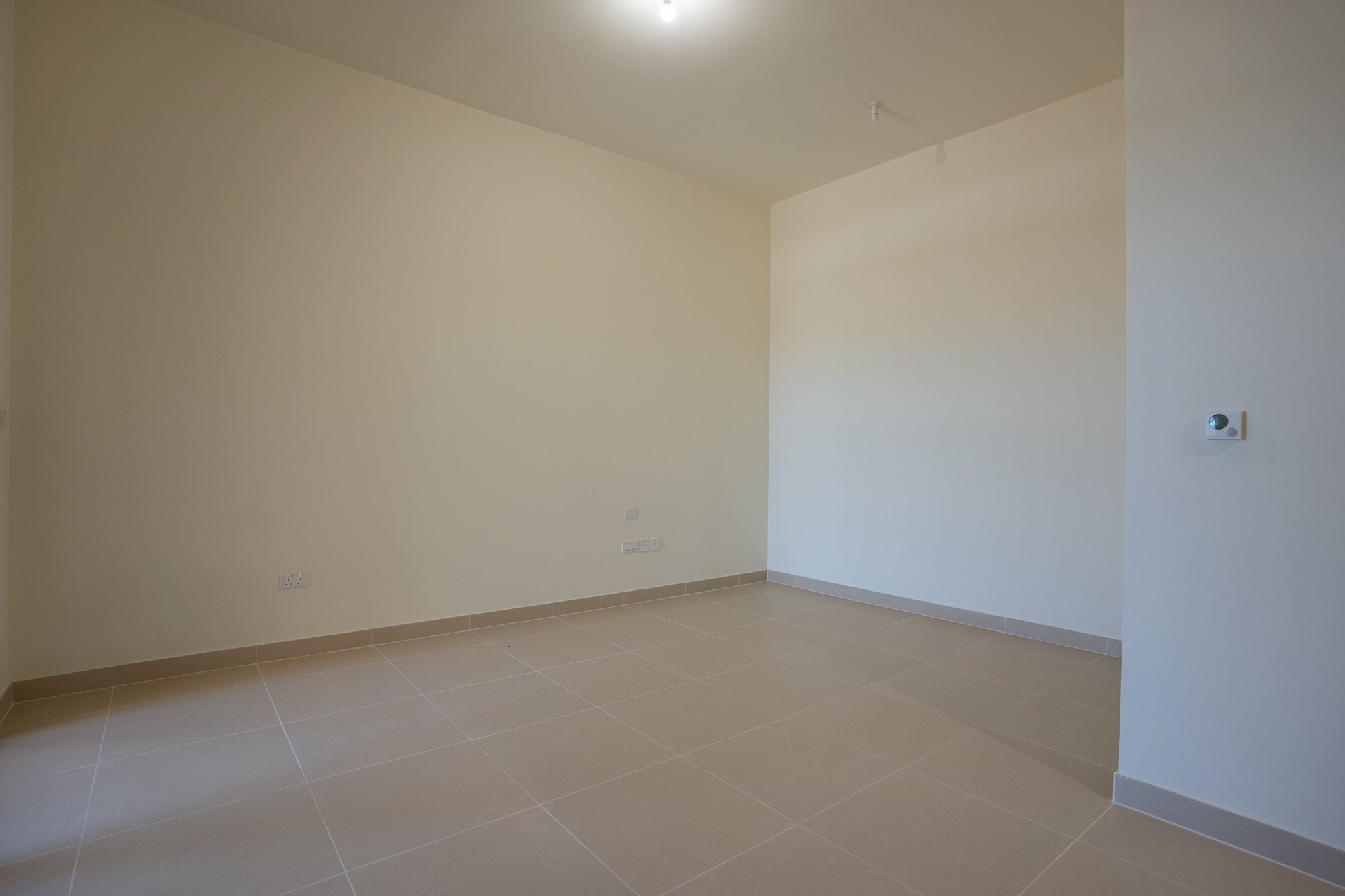 Partial Sea & City View | Prime Location | Balcony