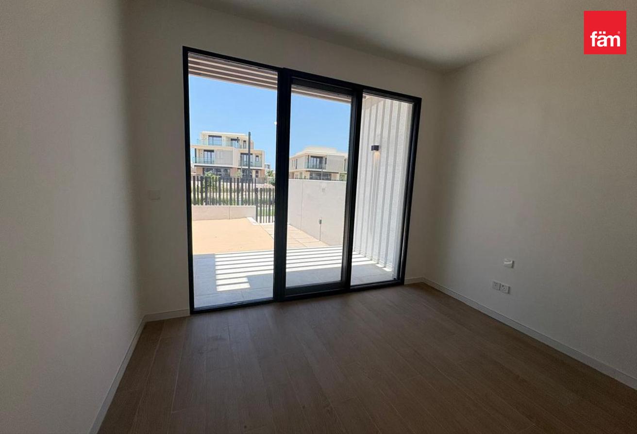 2 Months Free | Corner | Cluster 2 A | Internal photo 19