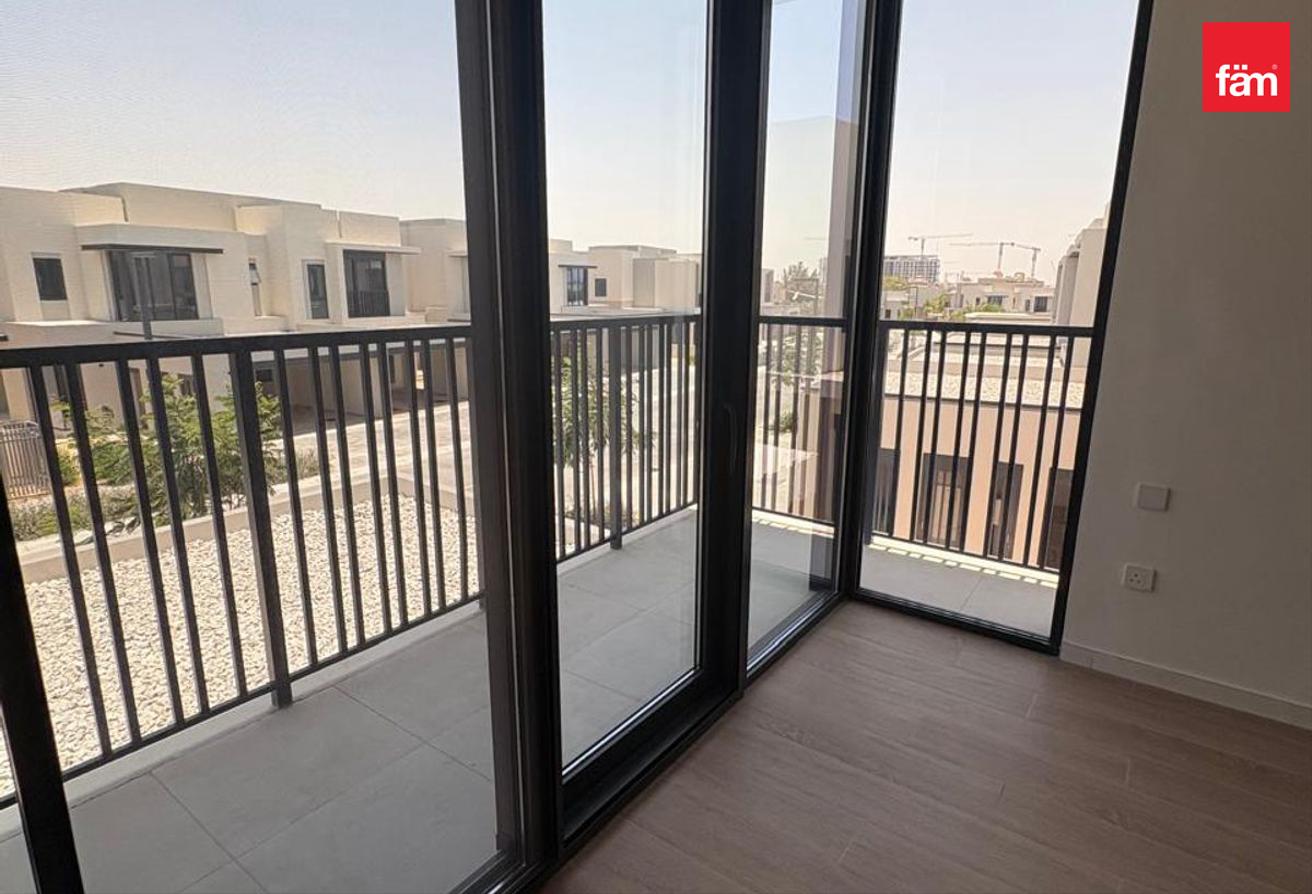 2 Months Free | Corner | Cluster 2 A | Internal photo 18