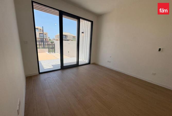141898368 - Property Image 3