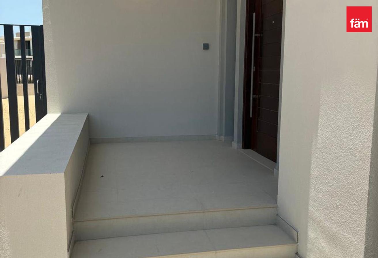 2 Months Free | Corner | Cluster 2 A | Internal photo 6