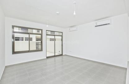 Townhouse - 4 - 4 for rent in Hayat Townhouses - Town Square - Dubai Townhouse - 4 - 4 for rent in Hayat Townhouses - Town Square - Dubai