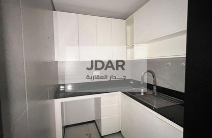 Office Space - Studio - 5 for rent in Al Khan Lagoon Tower - Al Khan Lagoon - Al Khan - Sharjah