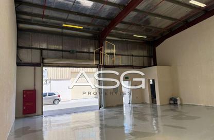 Warehouse - Studio - 1 Bathroom for rent in Dubai Investment Park (DIP) - Dubai Warehouse - Studio - 1 Bathroom for rent in Dubai Investment Park (DIP) - Dubai